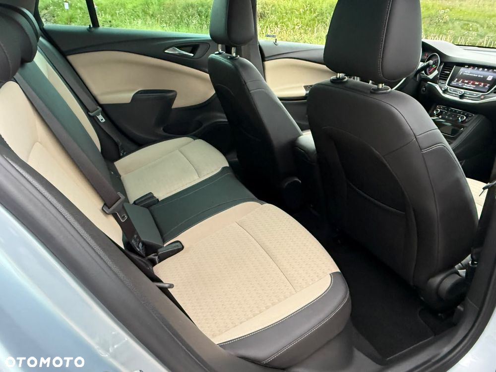 Opel Astra 1.4 Turbo Start/Stop Business - 21