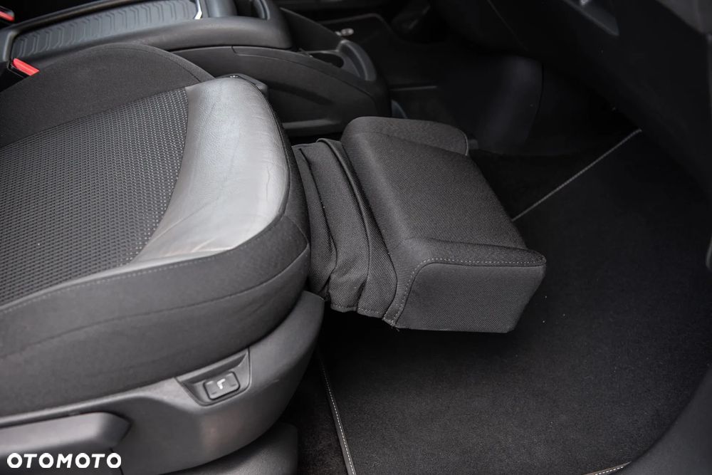 Citroën C4 Grand Picasso BlueHDi 150 Exclusive - 24