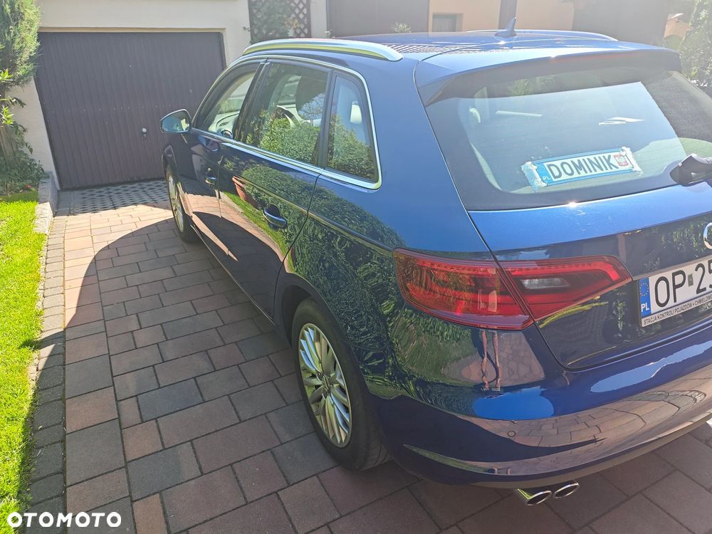 Audi A3 Sportback 2.0 TDI S tronic Ambiente - 4