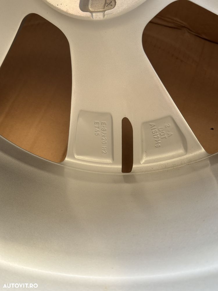 Vând jante originale Audi Q4 în două lățimi noi pe 20” - 6