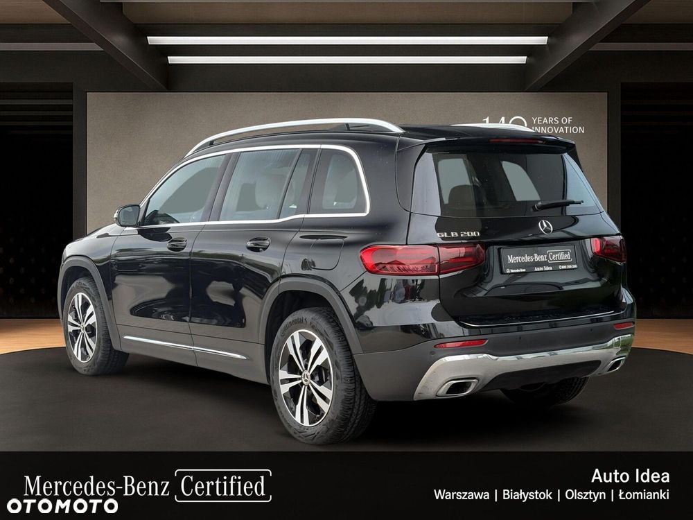 Mercedes-Benz GLB - 4