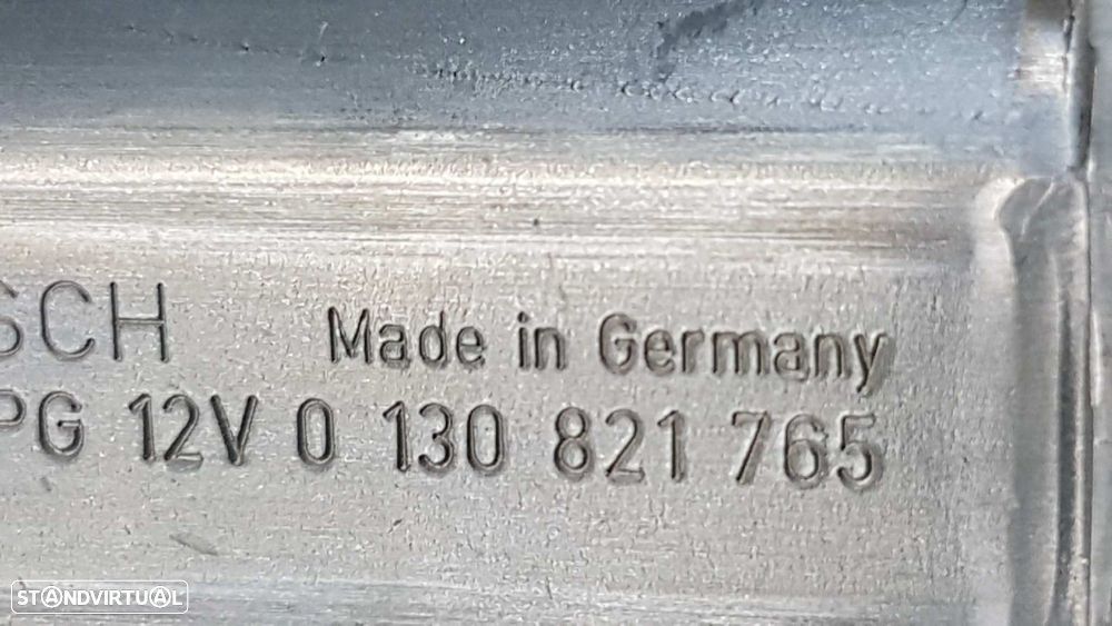 MOTOR ELEVADOR TRASEIRO ESQUERDO VOLKSWAGEN TOUAREG (7LA) TDI V10 - 3