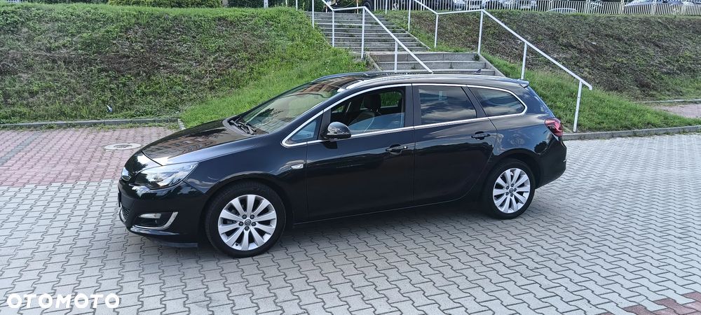Opel Astra 1.4 Turbo Cosmo - 2