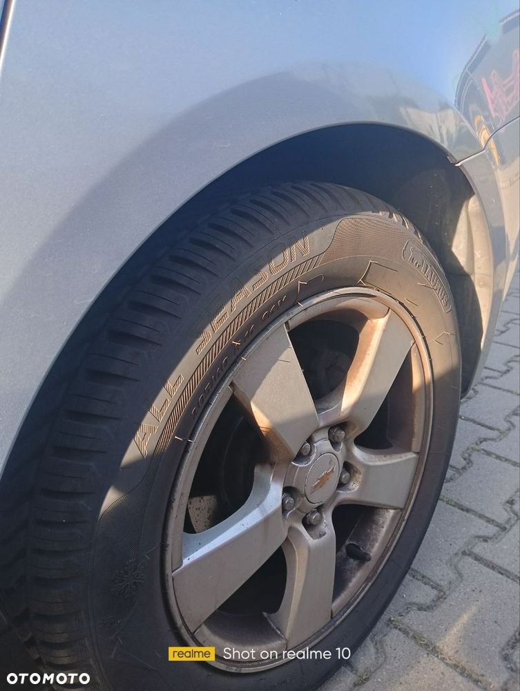 Chevrolet Cruze 1.6 LS - 9