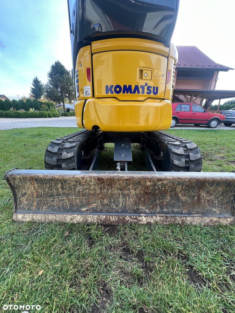 Komatsu PC26MR-5 - 14