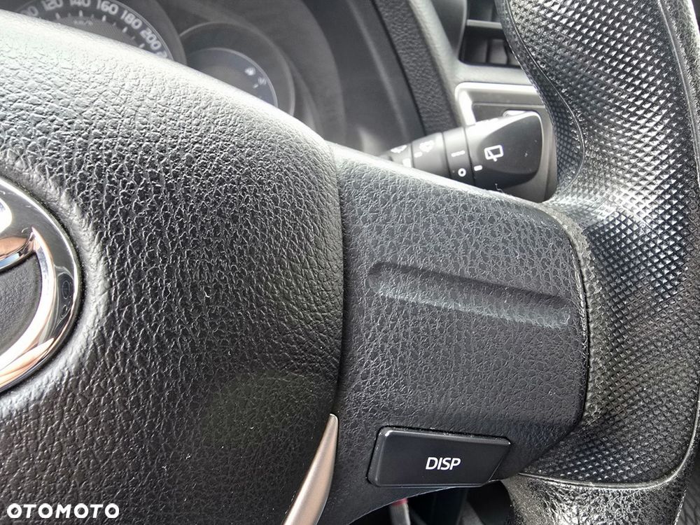Toyota Auris - 19