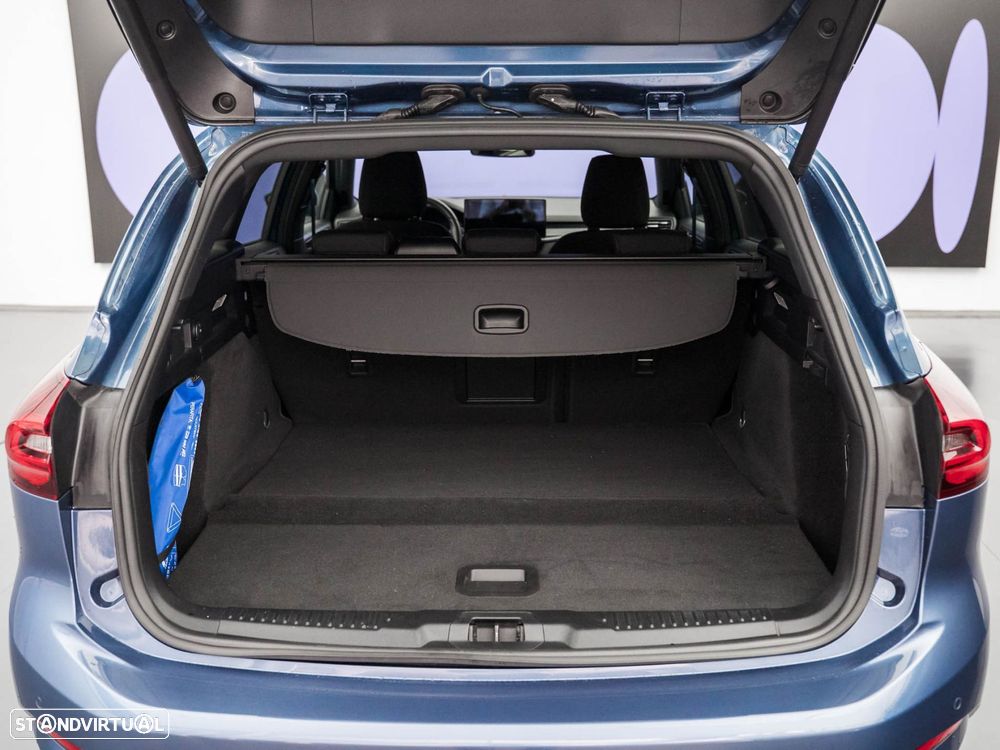 Ford Focus SW 1.0 EcoBoost MHEV ST-Line X - 12