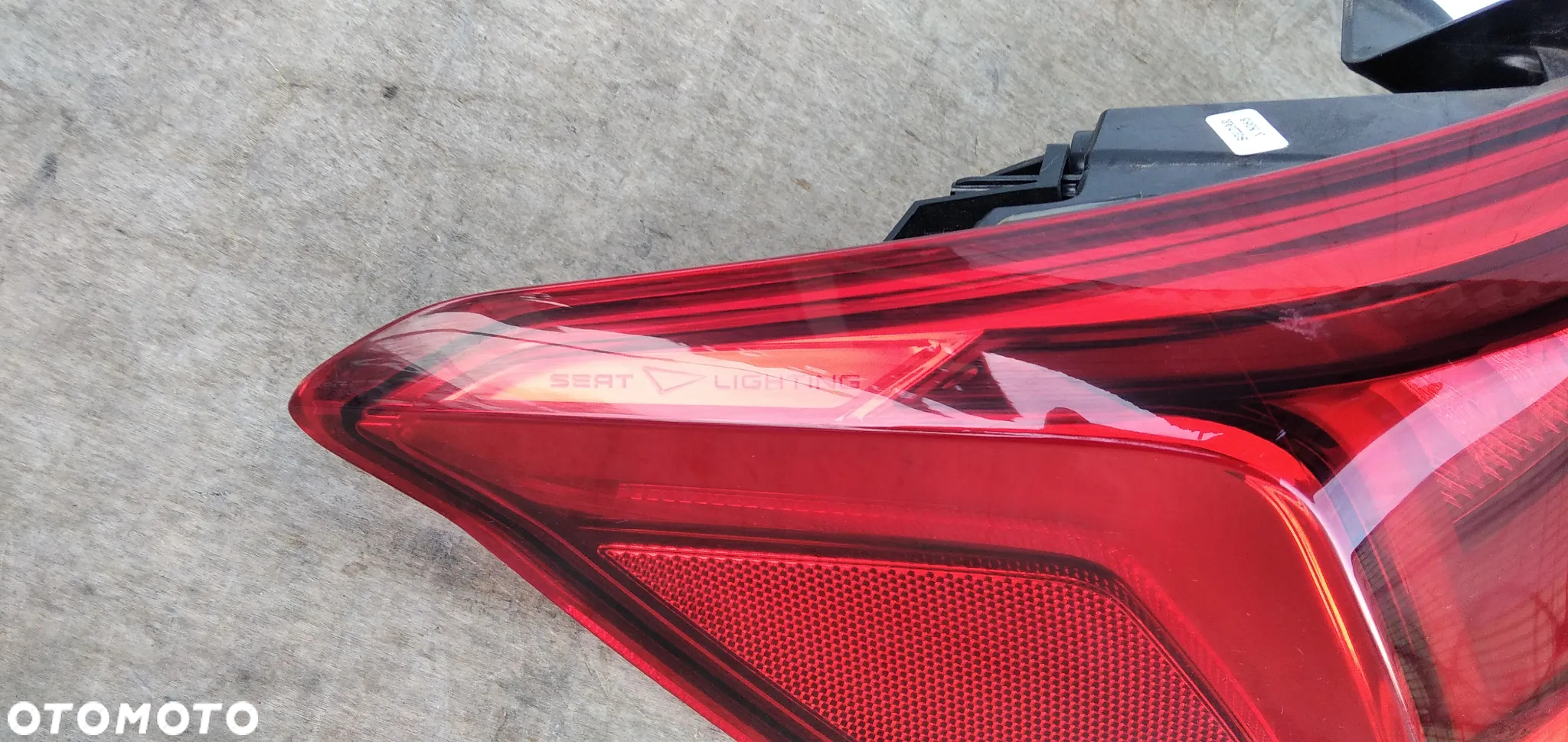 SEAT ARONA 6F9 LED LAMPA LEWA TYŁ - 2