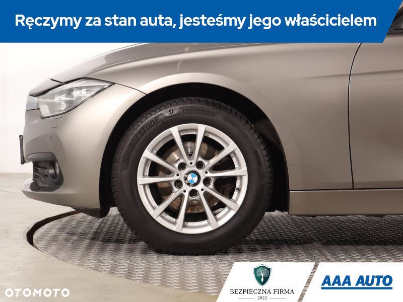 BMW Seria 3 - 17