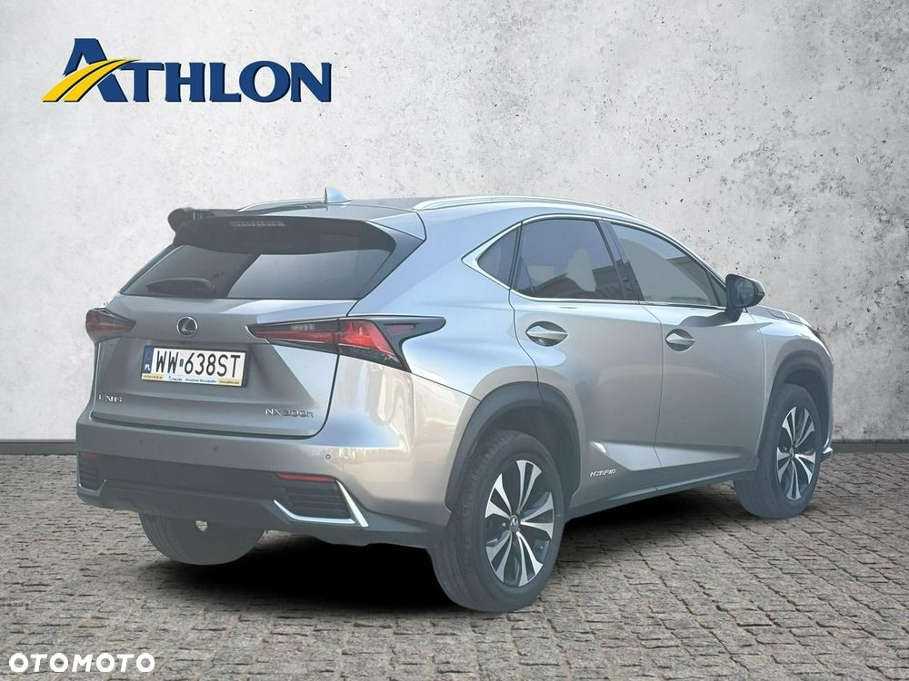 Lexus NX 300h F Impression AWD - 5