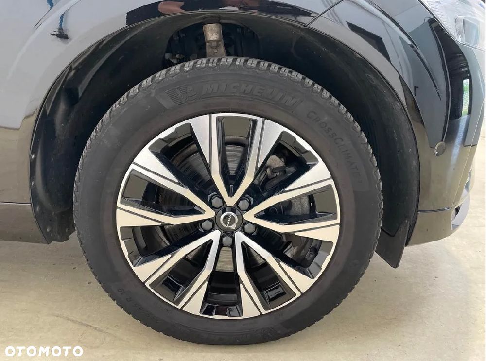 Volvo XC 60 B4 D AWD Ultimate Dark - 6