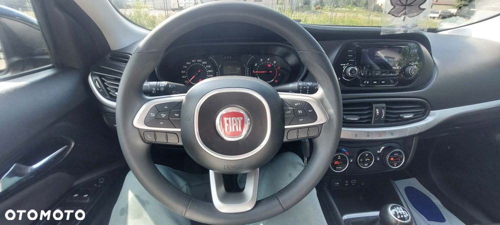 Fiat Tipo 1.4 16v Lounge - 24