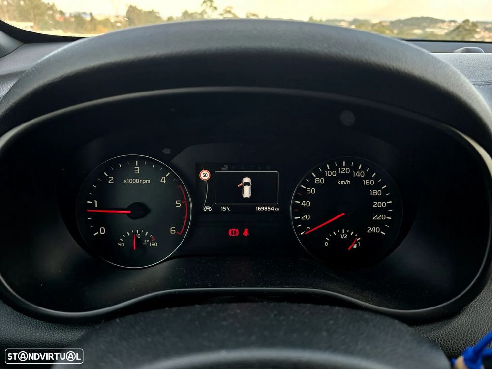 Kia Sportage 2.0 CRDI ISG GT Line - 19