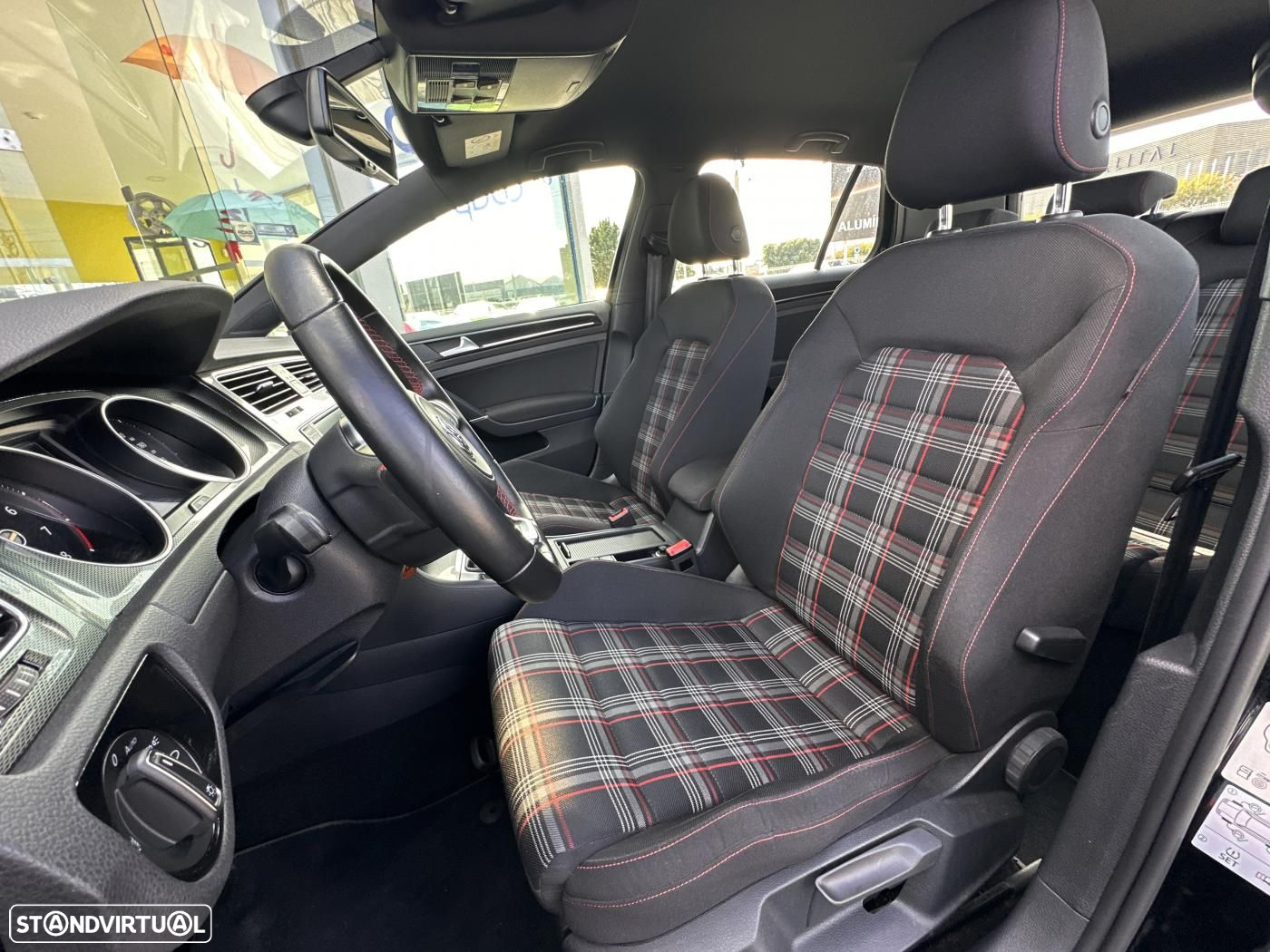 VW Golf 2.0 TSi GTi - 22