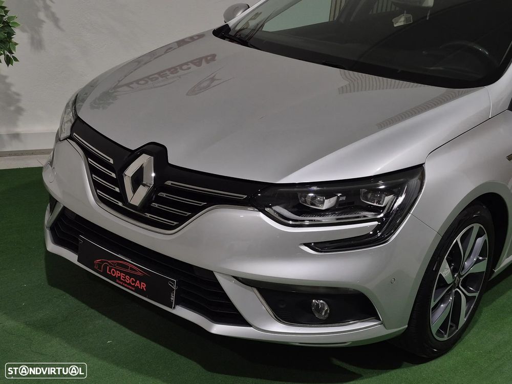Renault Mégane Sport Tourer 1.5 dCi Bose Edition SS - 3