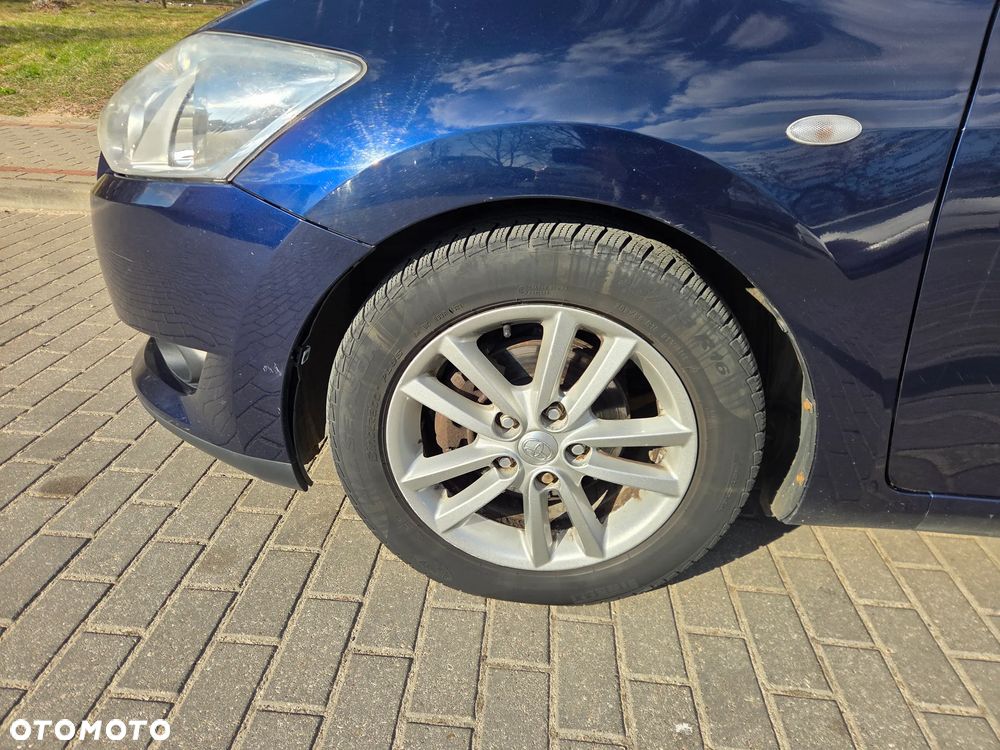 Toyota Auris 1.4 D-4D Luna - 6