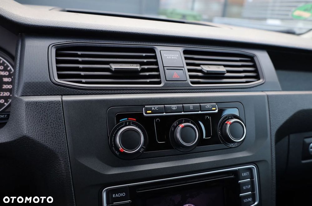 Volkswagen Caddy - 11