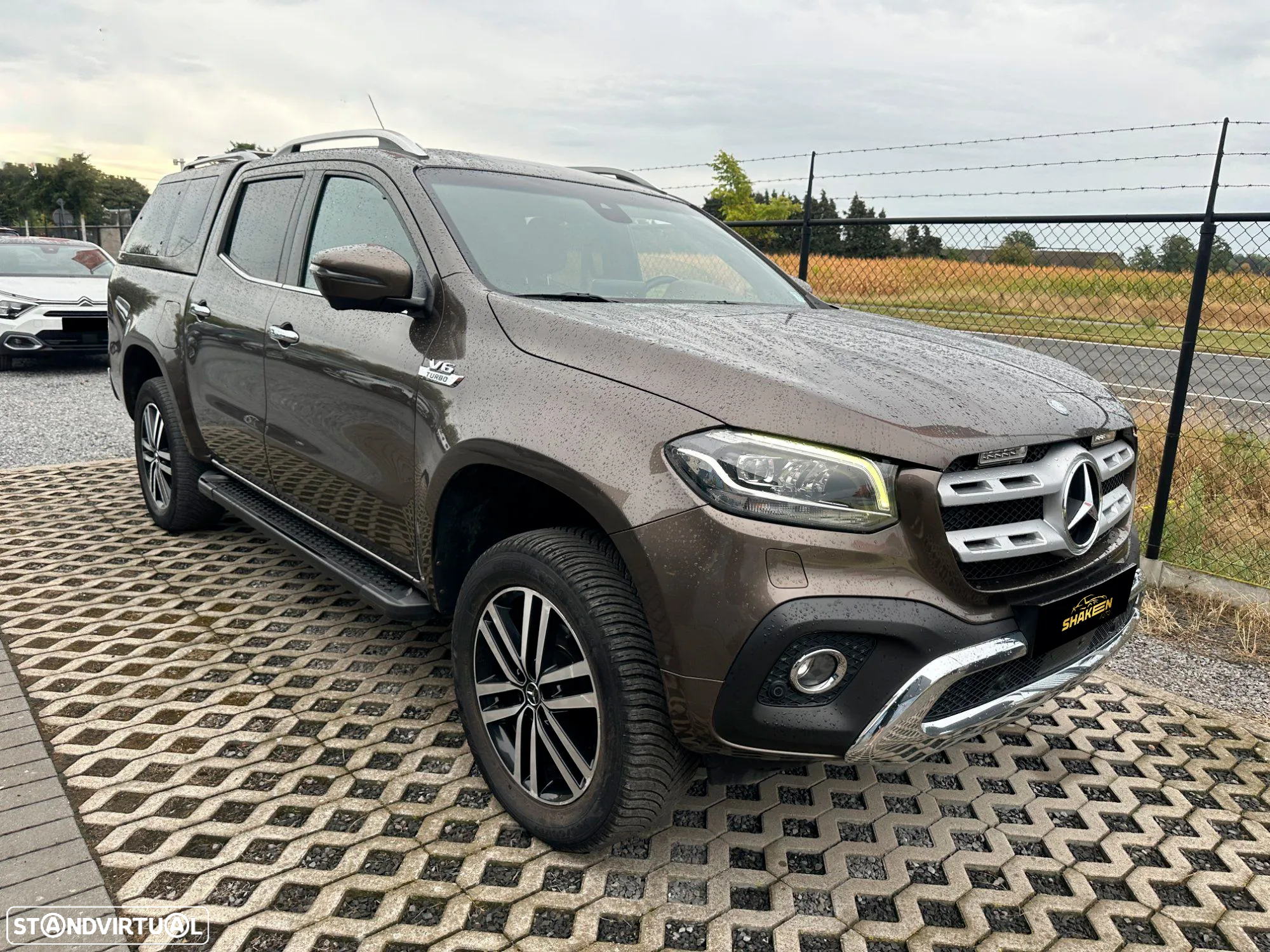 Mercedes-Benz X 350 d Power 4-Matic - 2