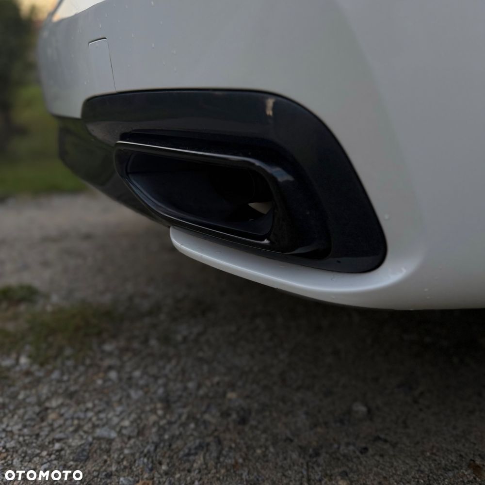 BMW Seria 7 740Li - 12