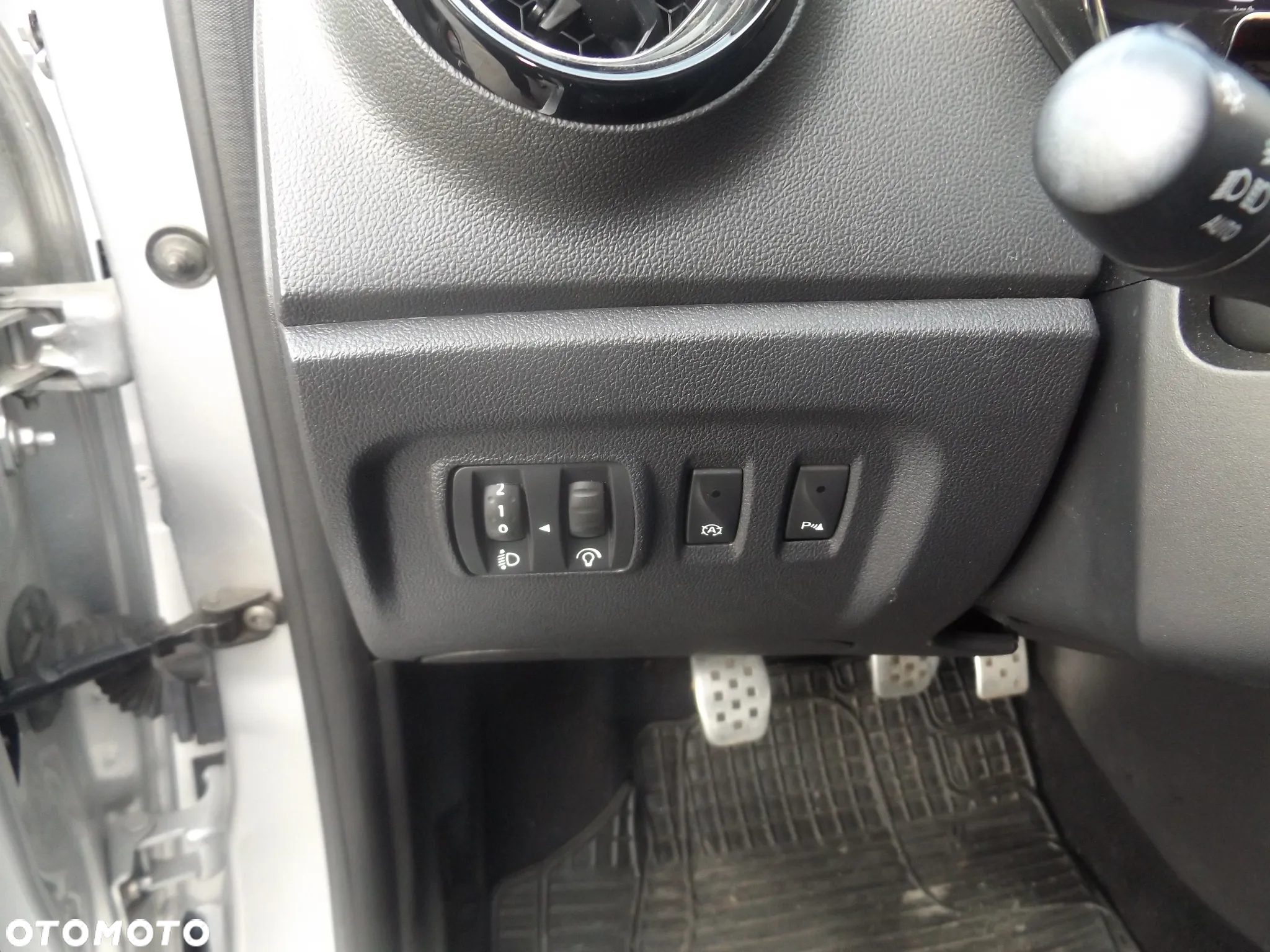 Renault Captur (ENERGY) TCe 90 INTENS - 22