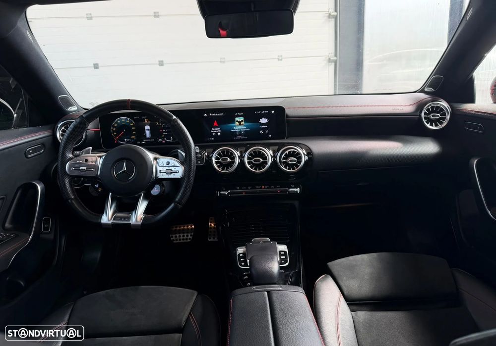 Mercedes-Benz CLA 35 AMG 4Matic - 14