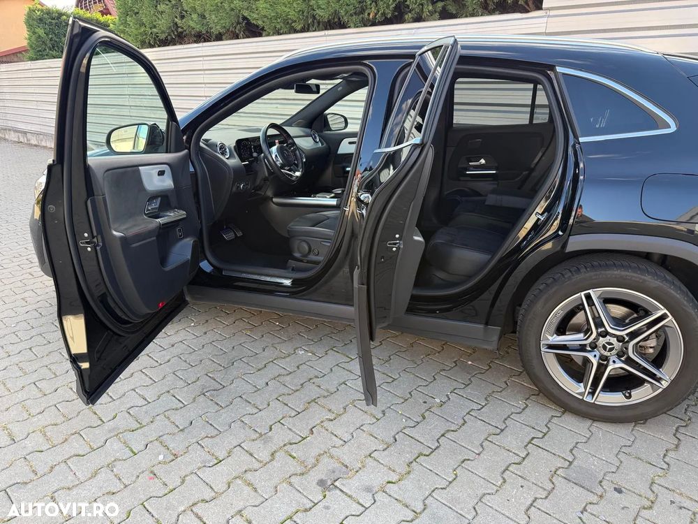 Mercedes-Benz GLA - 6