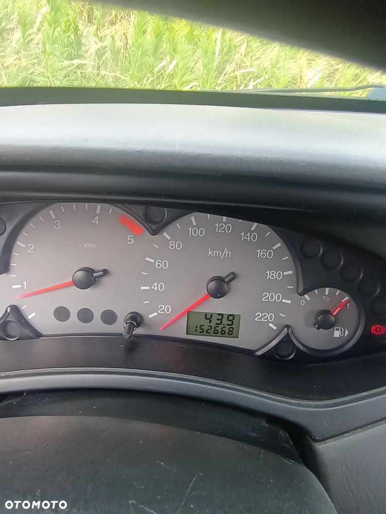 Ford Focus 1.8 TDCi Comfort - 7