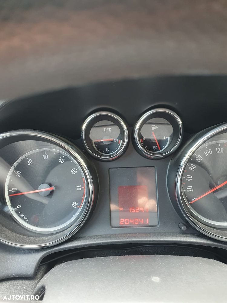 Opel Astra - 8