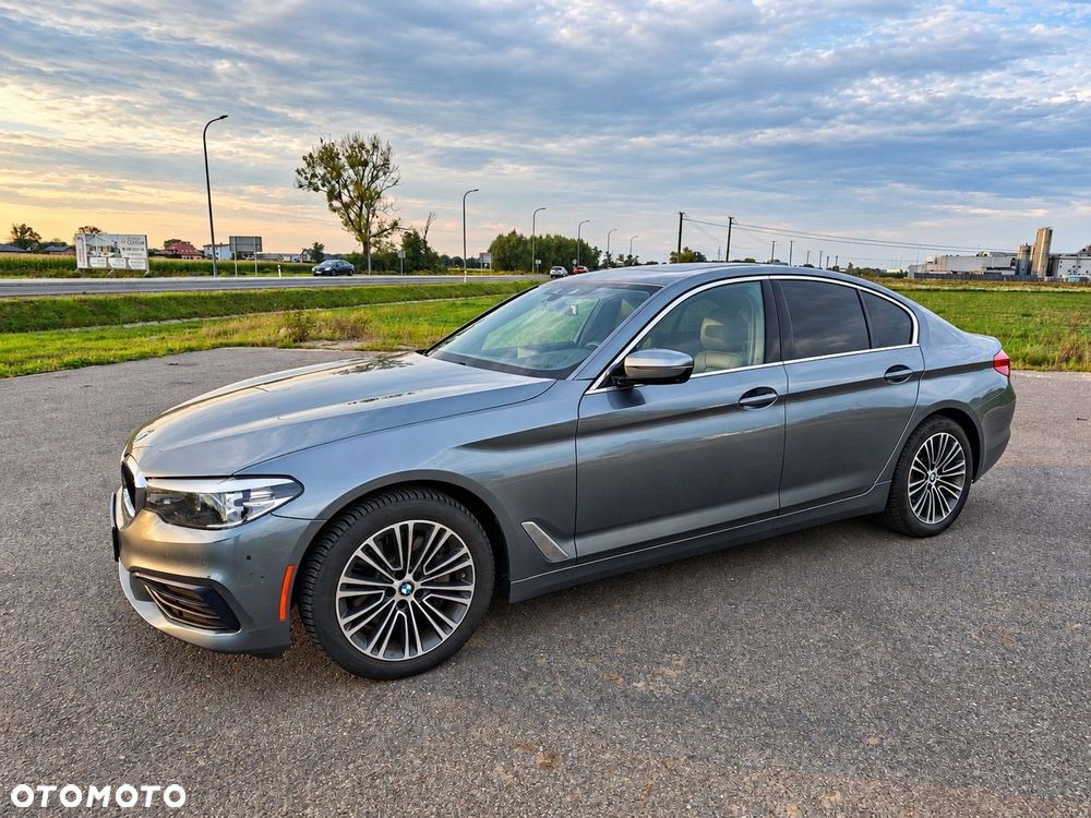 BMW 530I 2019 photo 4