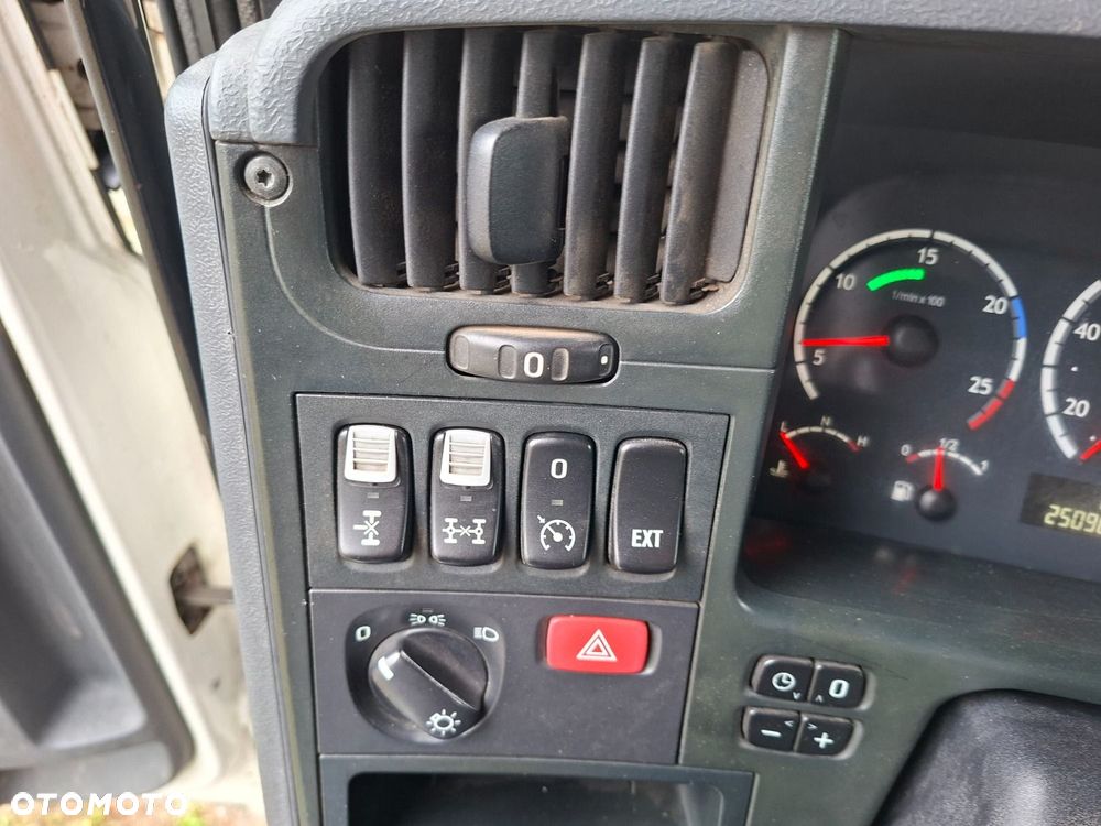 Scania P 340 6X4 + Hr - 18