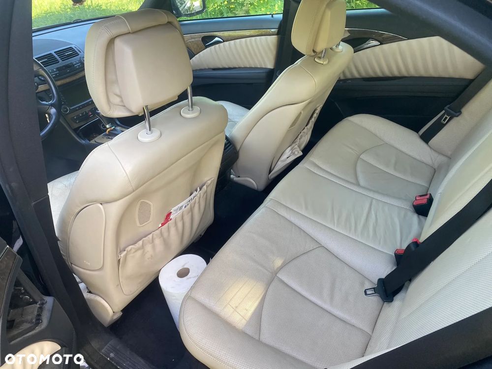 Mercedes-Benz Klasa E 320 CDI 4-Matic Avantgarde - 9