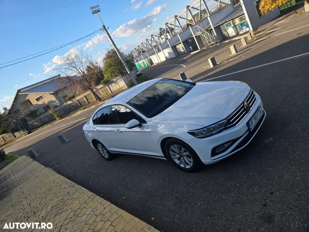 Volkswagen Passat 2.0 TDI DSG Comfortline - 5