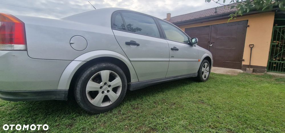 Opel Vectra - 2