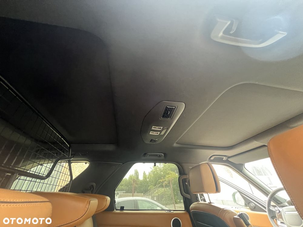 Land Rover Discovery 3.0 SDV6 HSE Luxury - 12