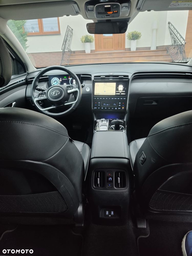 Hyundai Tucson 1.6 T-GDi HEV Platinum 4WD - 21