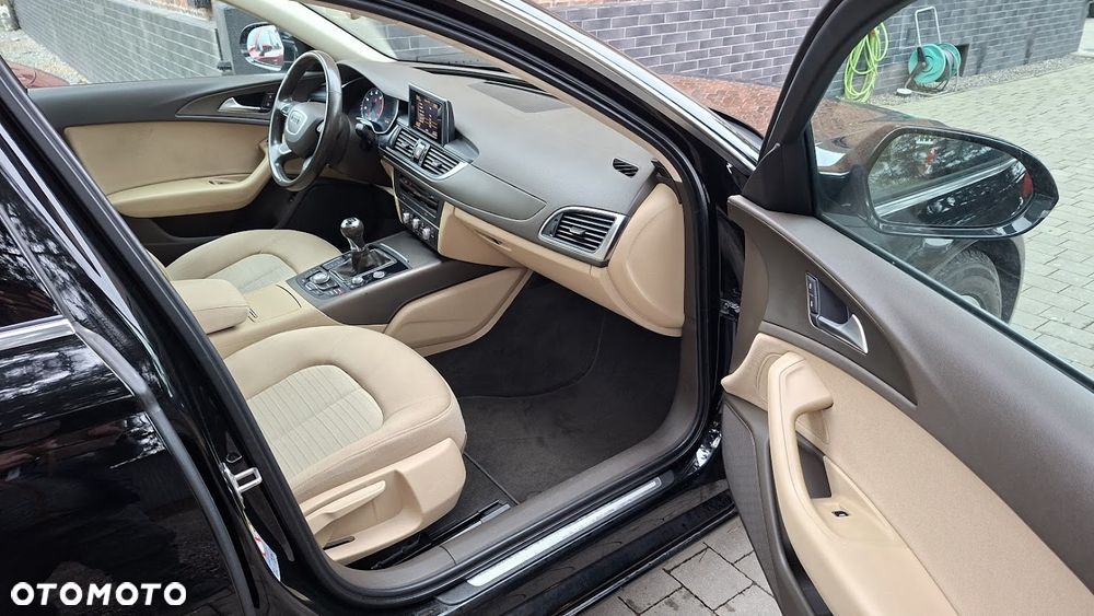 Audi A6 Avant - 14