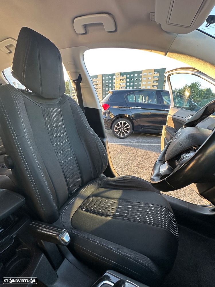 Peugeot 308 HDi FAP 92 Access - 28