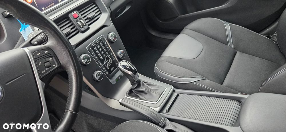 Volvo V40 D2 Geartronic - 30