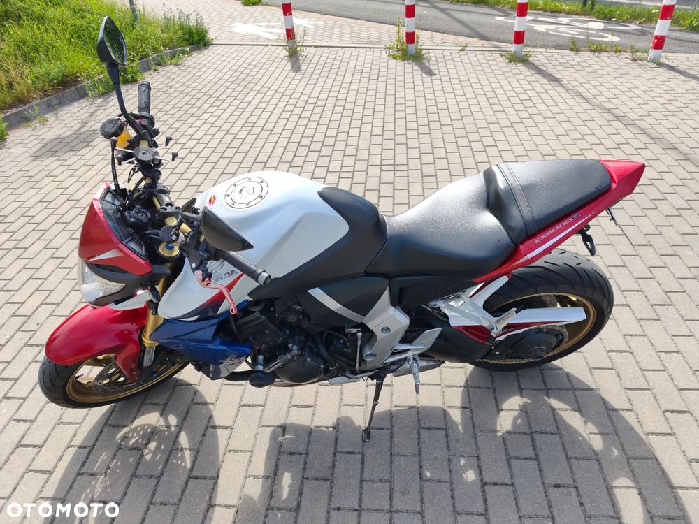 Honda CB - 2