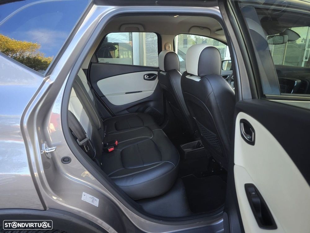 Renault Captur 1.5 dCi Initiale Paris - 8