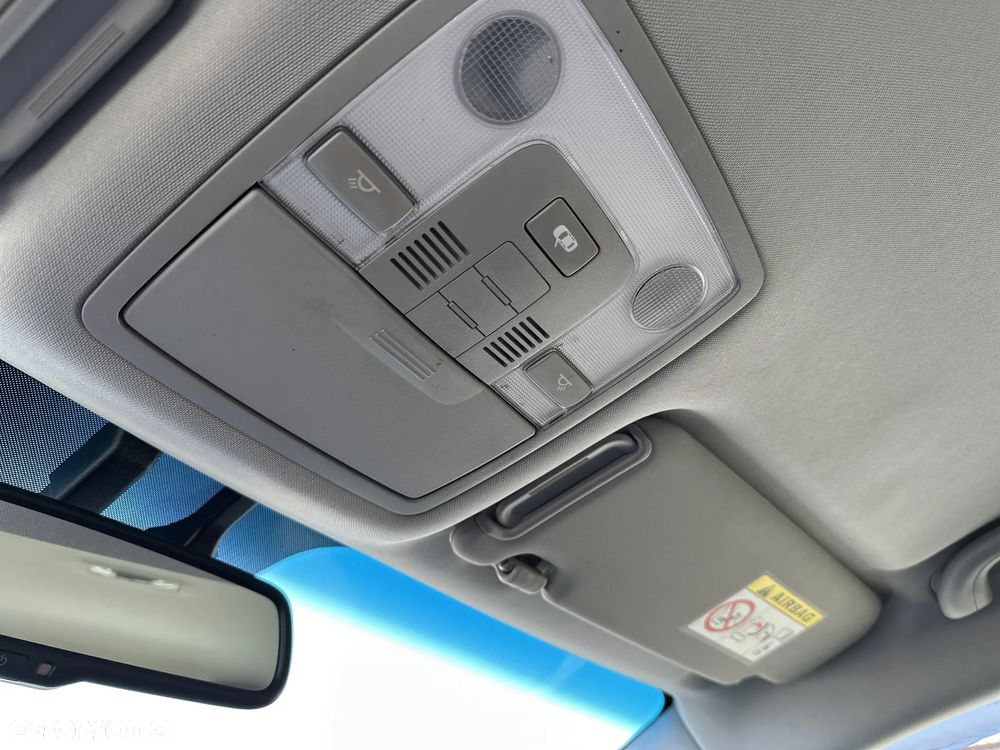 Kia Sportage 2.0 CRDI L AWD - 27