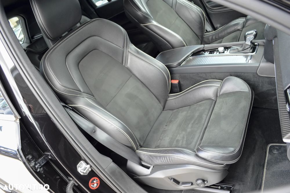Volvo XC 90 D5 AWD R-Design - 25
