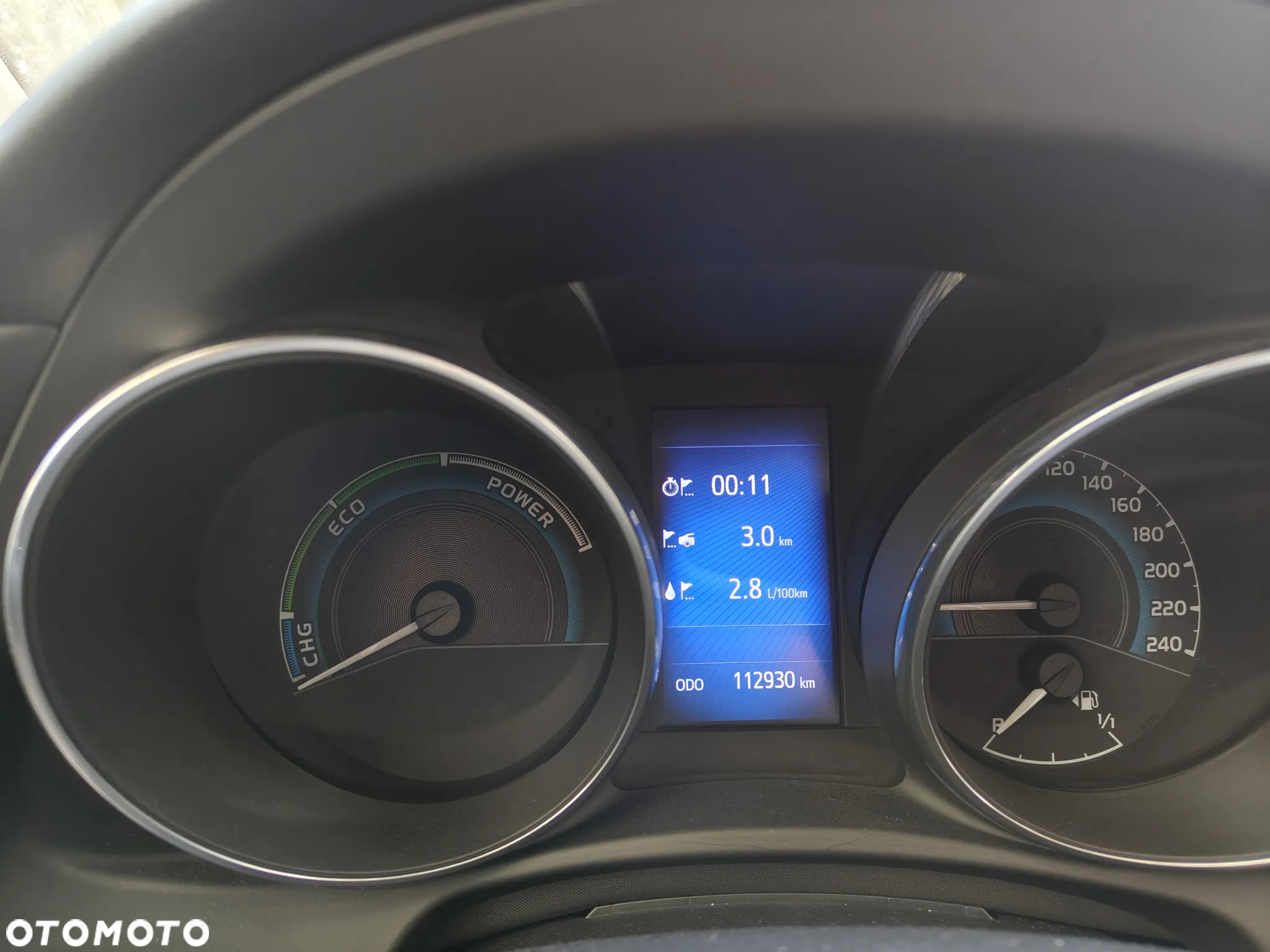 Toyota Auris Hybrid 135 Prestige - 14