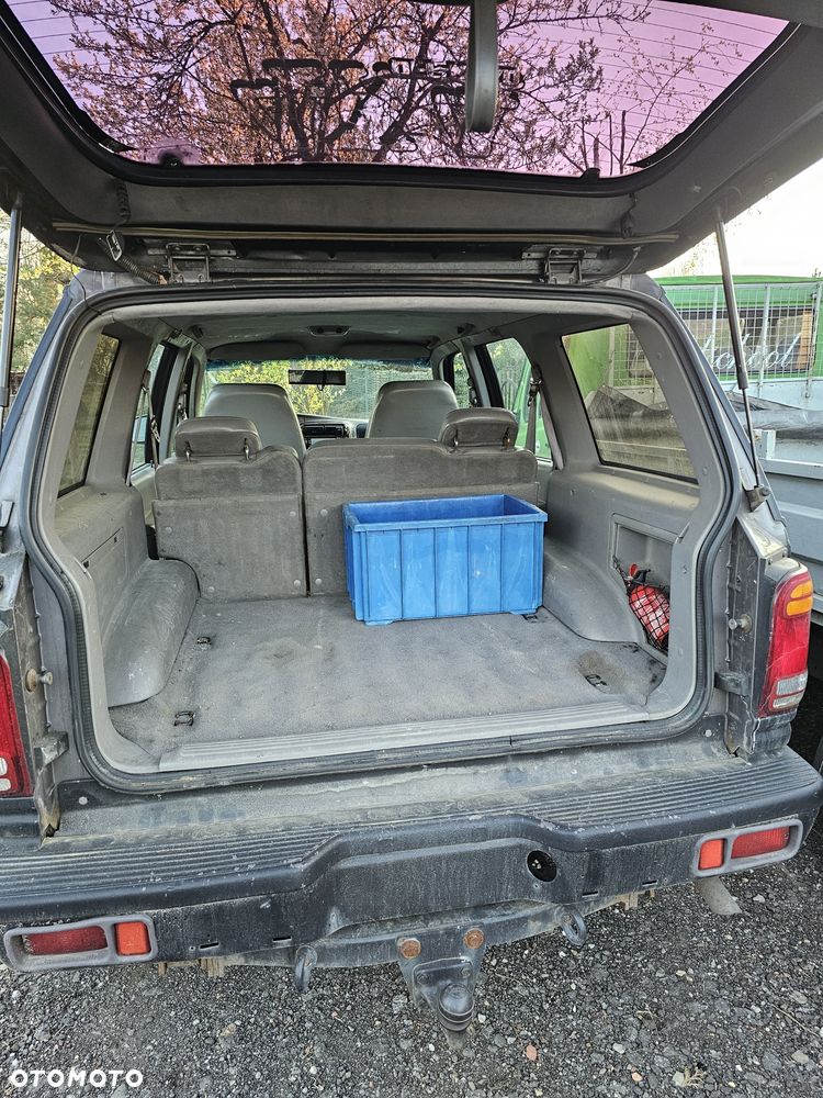 Ford Explorer - 6