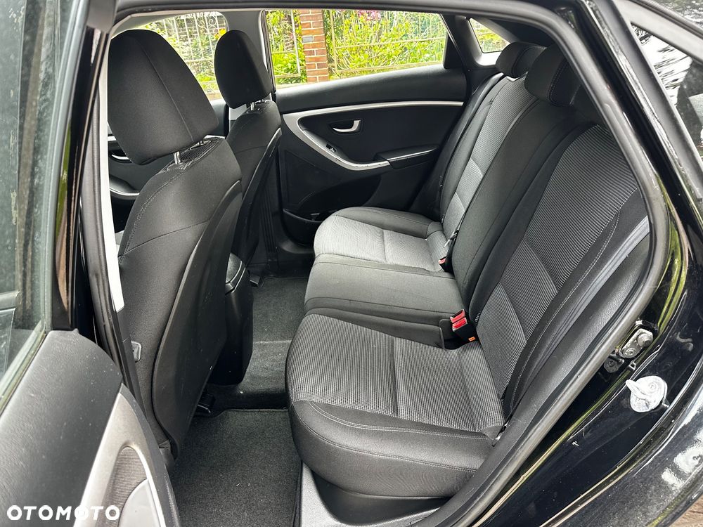 Hyundai i30 1.4 Premium - 13