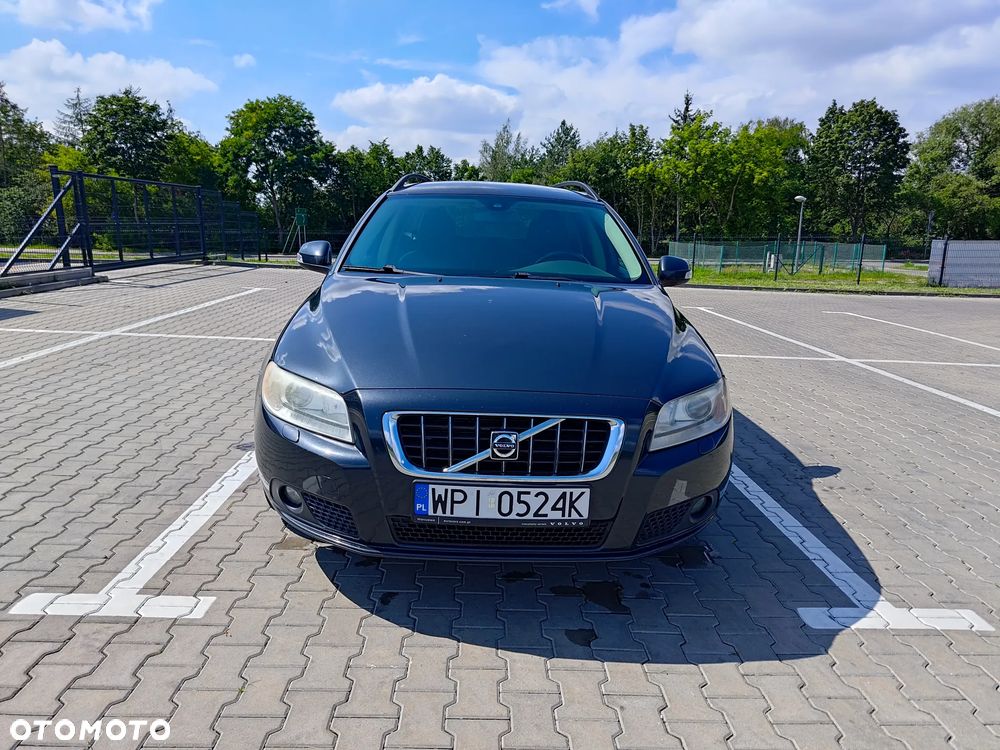 Volvo V70 2.0 Momentum - 2