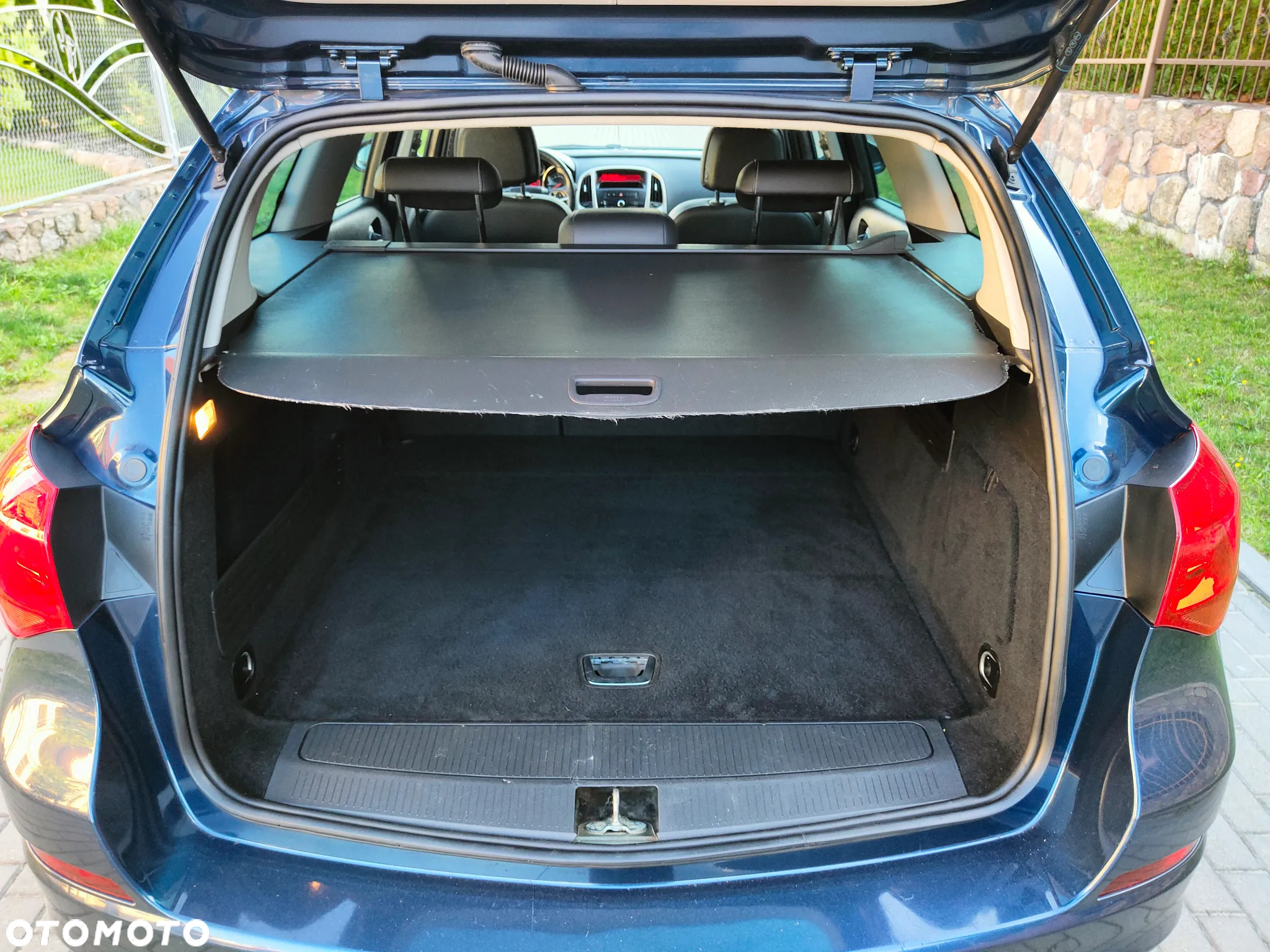 Opel Astra 1.4 Sports Tourer ecoFLEX 150 Jahre - 21