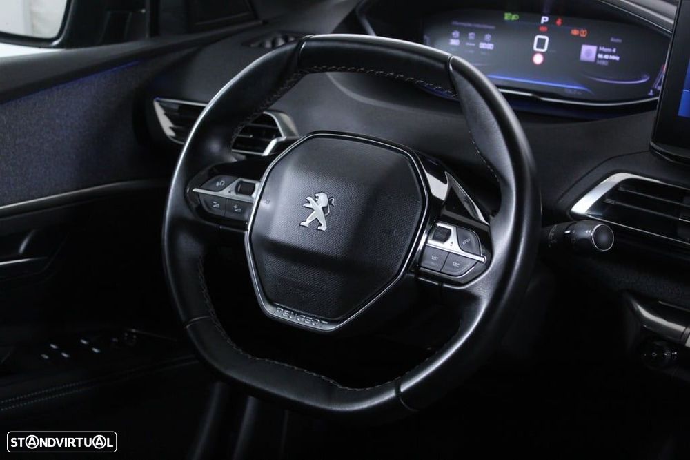 Peugeot 3008 1.5 BlueHDi Allure Pack EAT8 - 16