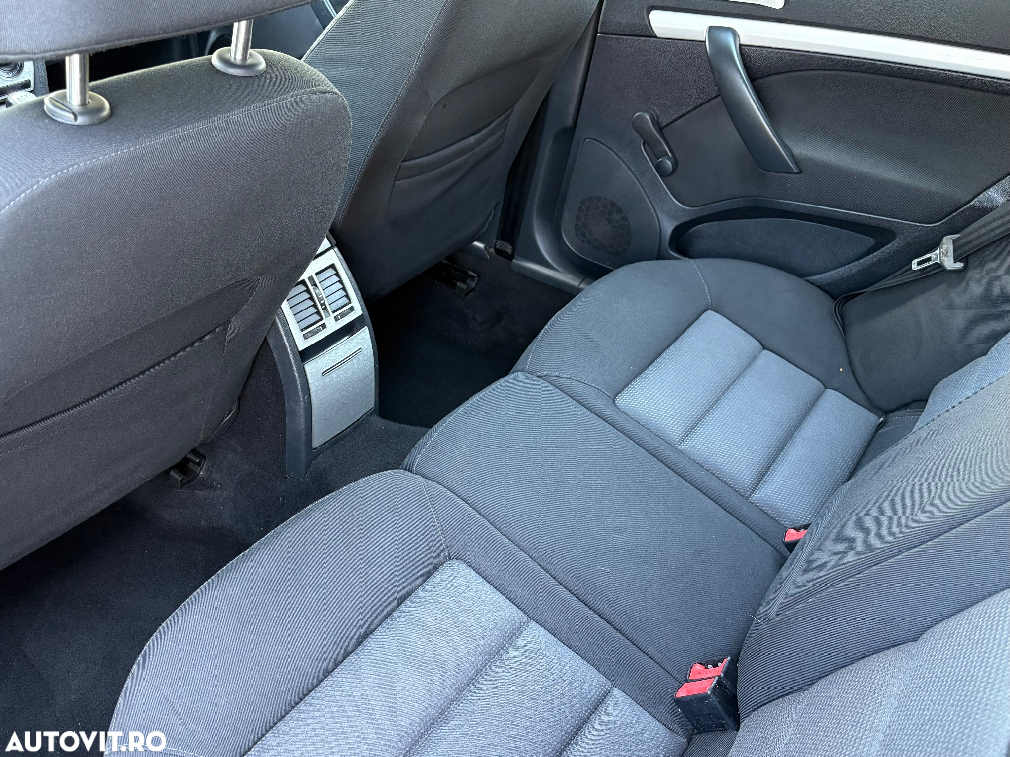 Skoda Octavia 2.0 TDI DPF Ambition - 10