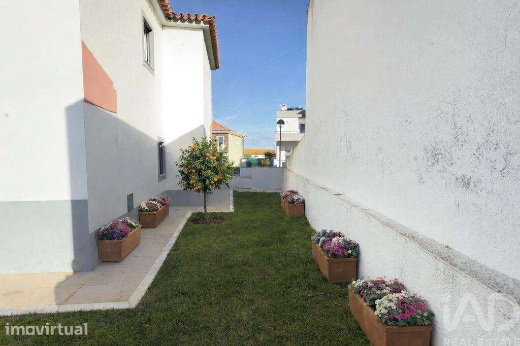 Moradia isolada T4 em Santo Isidoro de 147 m2 - Grande imagem: 5/34